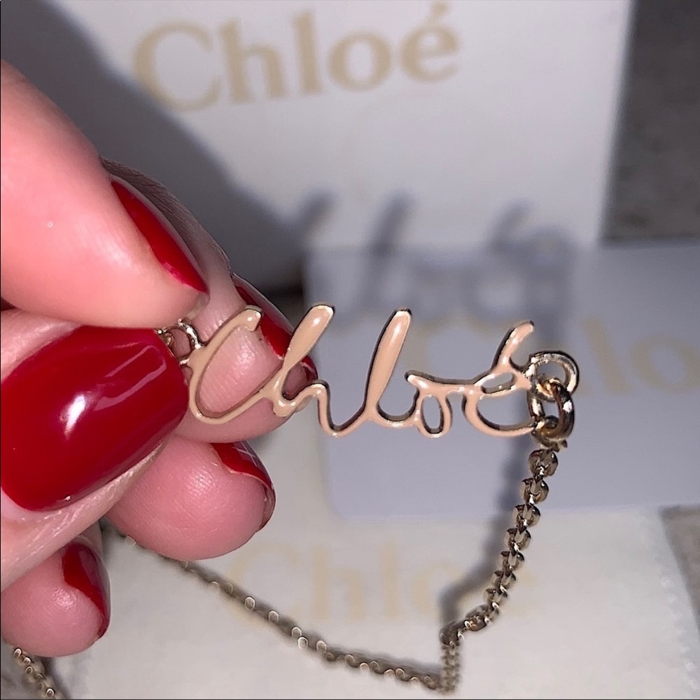 NWT Chloe Necklace